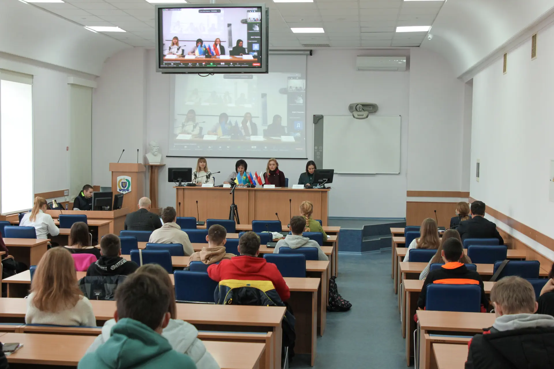 Як змінюється українське суспільство?